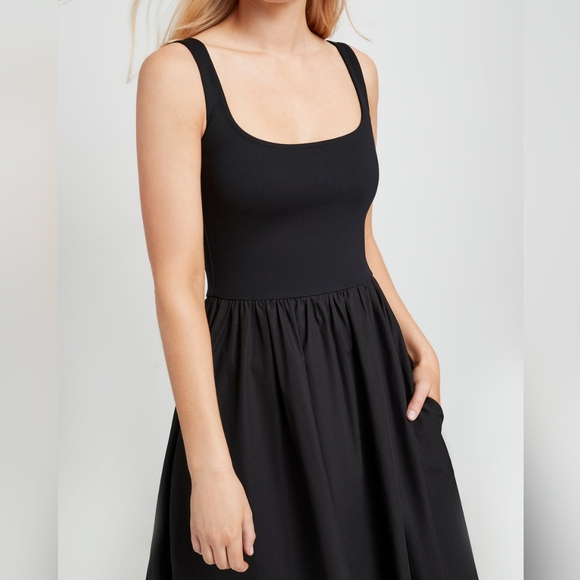 NWOT Marcella NYC Clara Dress M - Picture 3 of 4